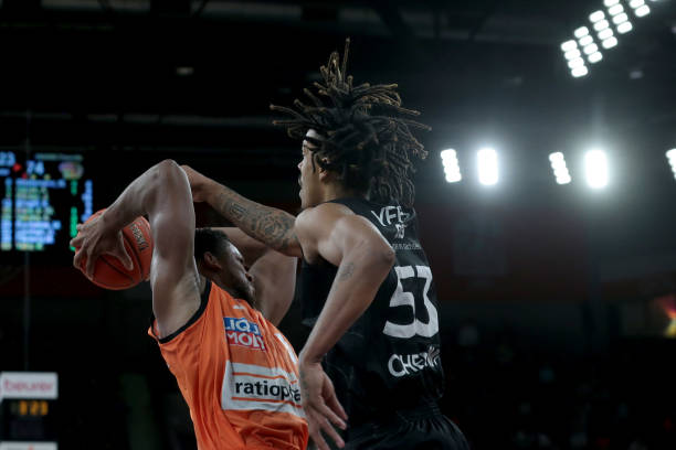 侃带有幽默 侃带有幽默