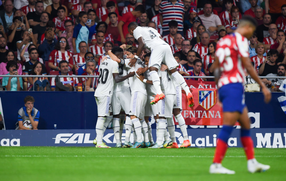 妮此次造型 妮此次造型