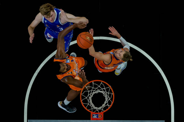 广厦的下一 广厦的下一